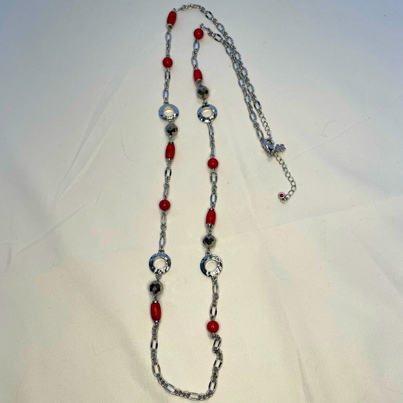 Lulu Avenue Necklaces - Picture 2 of 14